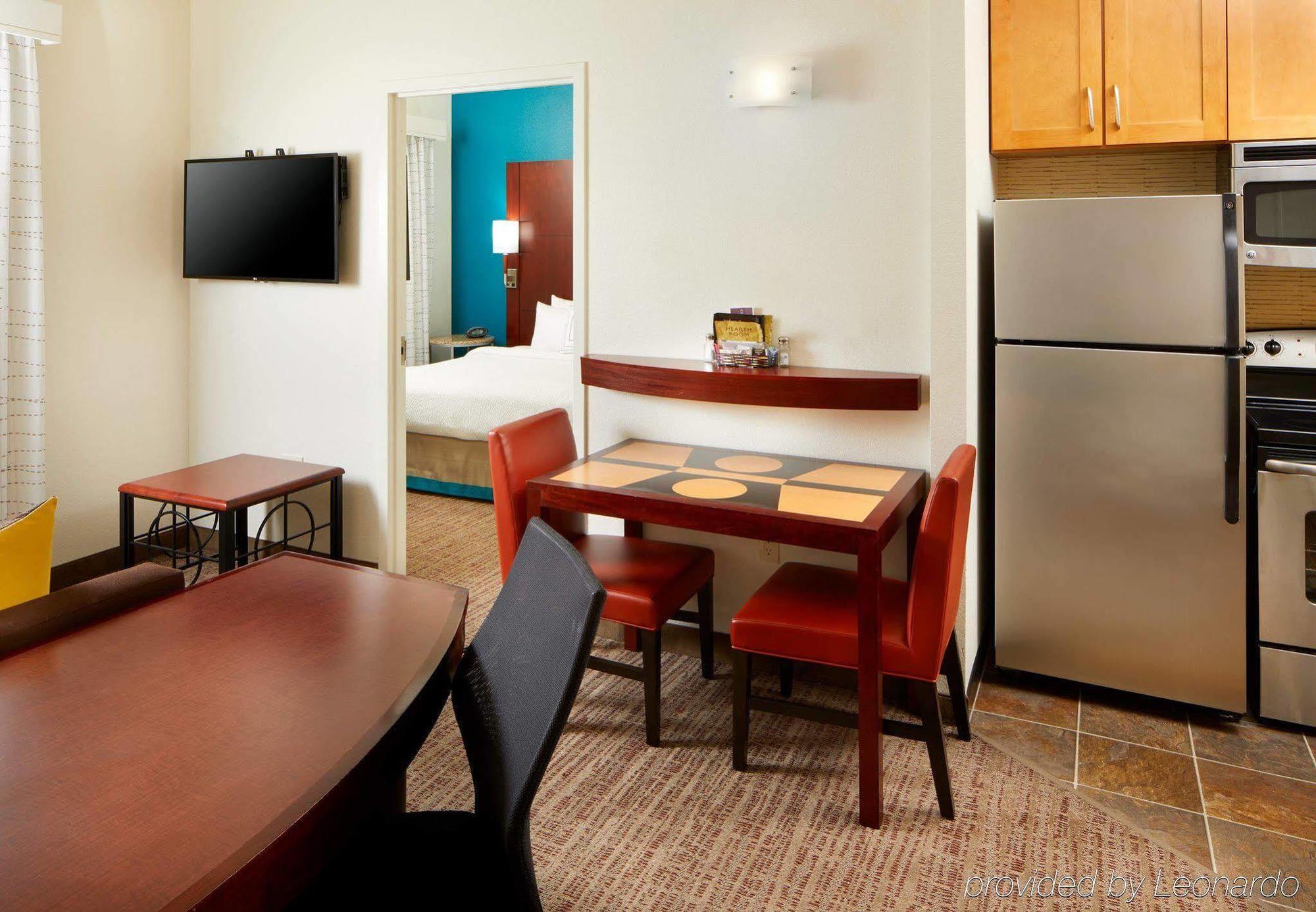 Residence Inn By Marriott San Antonio Six Flags At The Rim Екстер'єр фото